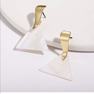 ✨HP✨Geometric Statement Earrings✨ 